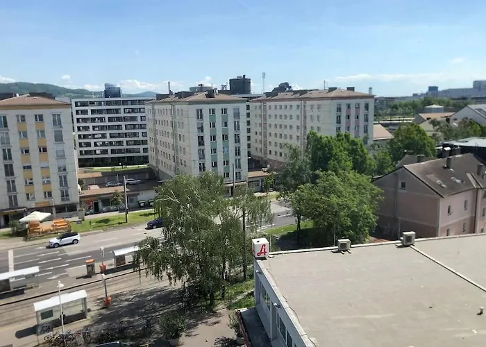 Zentrales Studio-apartment In Linz, Arbeiter-hit Appartement *